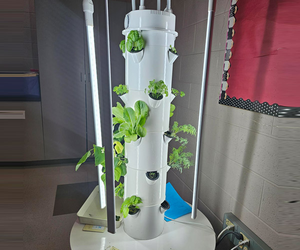 Garden-TowerTable-img.jpg